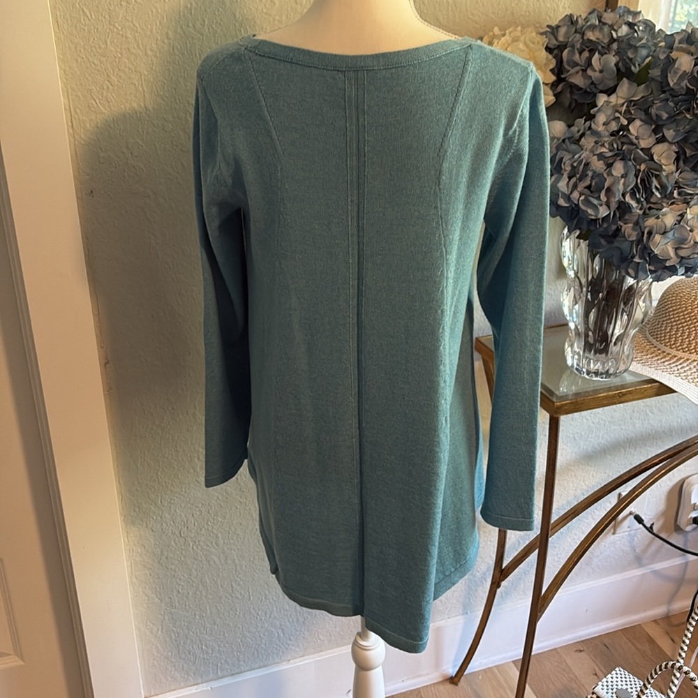 Eileen Fisher asymmetrical sweater in ice blue size Small - Picture 4 of 5